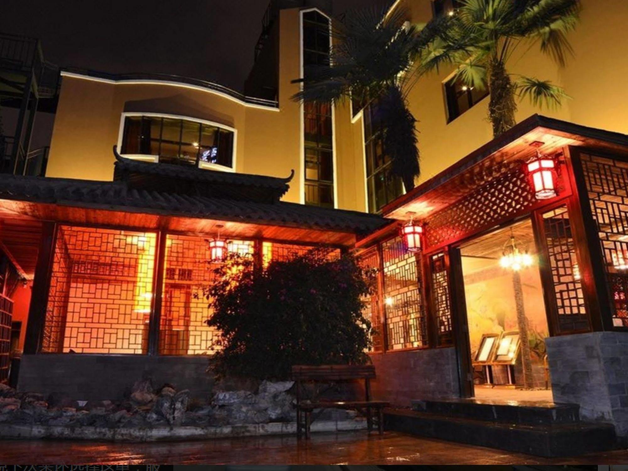 Kunming Green Lake Hostel Екстериор снимка